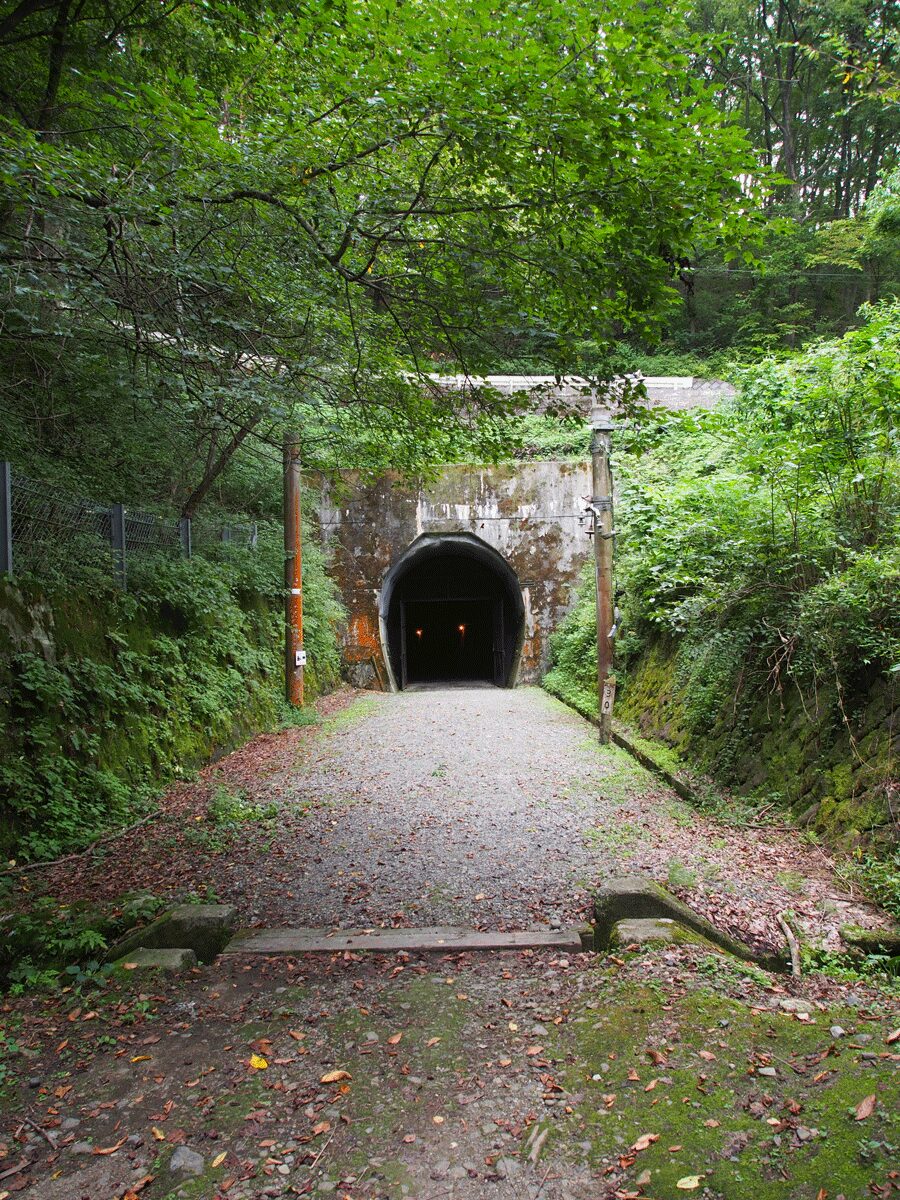 旧国鉄篠ノ井線廃線敷